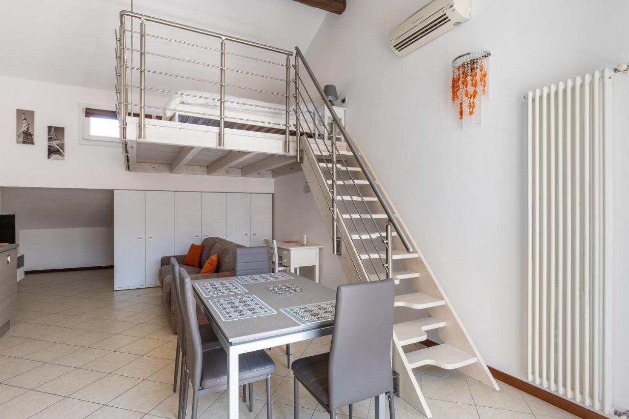 Cozy Mezzanine Apartment By Wonderful Italy ボローニャ エクステリア 写真