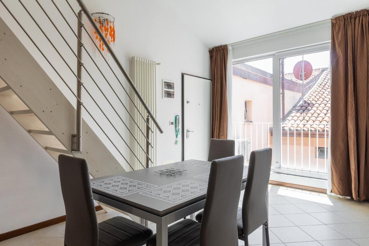 Cozy Mezzanine Apartment By Wonderful Italy ボローニャ エクステリア 写真